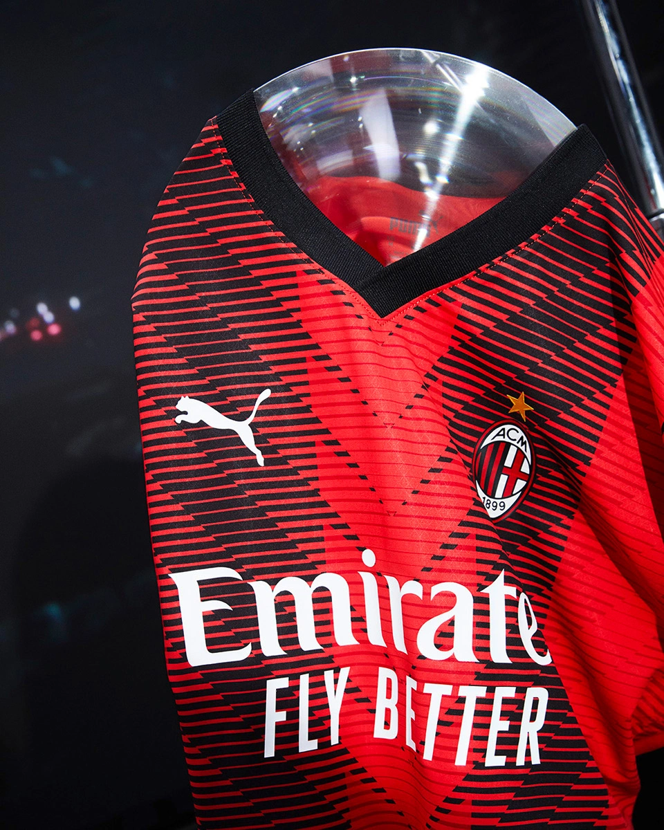 英超半场：休姆、麦卡利斯特均中框，利物浦0-0桑德兰（英超半场战报：休姆与麦卡利斯特先后中框，利物浦暂0-0桑德兰）