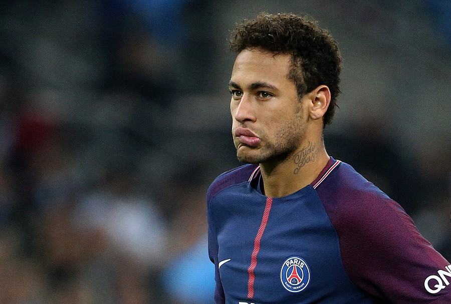 西甲多队角逐卡洛斯-马丁租借，马竞紧追资金回笼（西甲多队竞夺卡洛斯-马丁租借，马竞加紧推动资金回流）