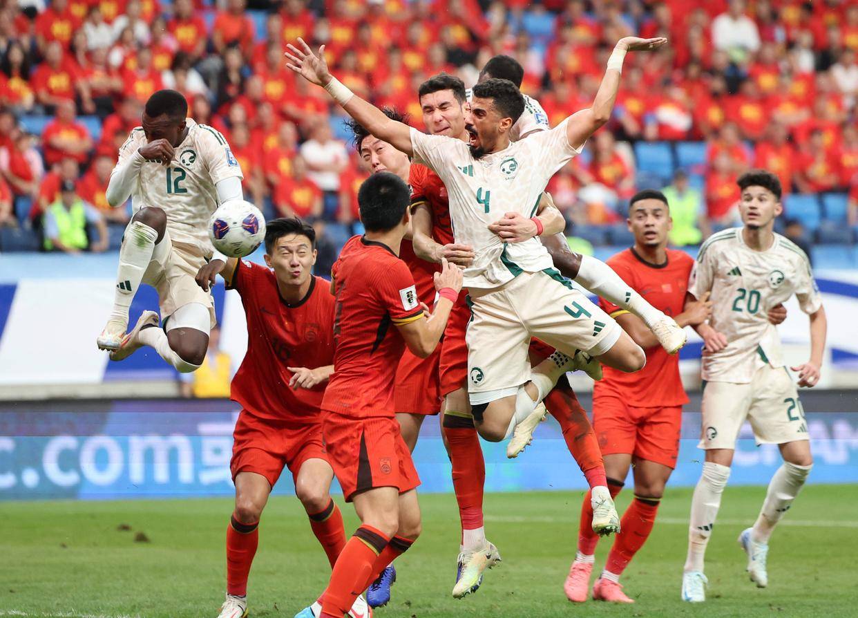 德泽尔比：格林伍德有待提升，球队要保持90分钟的高效表现