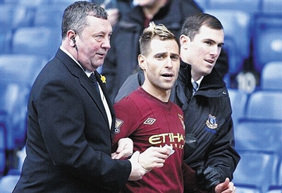 欧冠最新积分榜：拜仁取胜升至第2，利物浦第8，巴萨第14