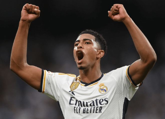 诺伊尔送礼+凯恩隐身！阿森纳3-1拜仁揭秘：欧冠5连胜靠的真是玄学？（诺伊尔失误+凯恩哑火！阿森纳3-1拜仁背后：欧冠5连胜真靠玄学？）