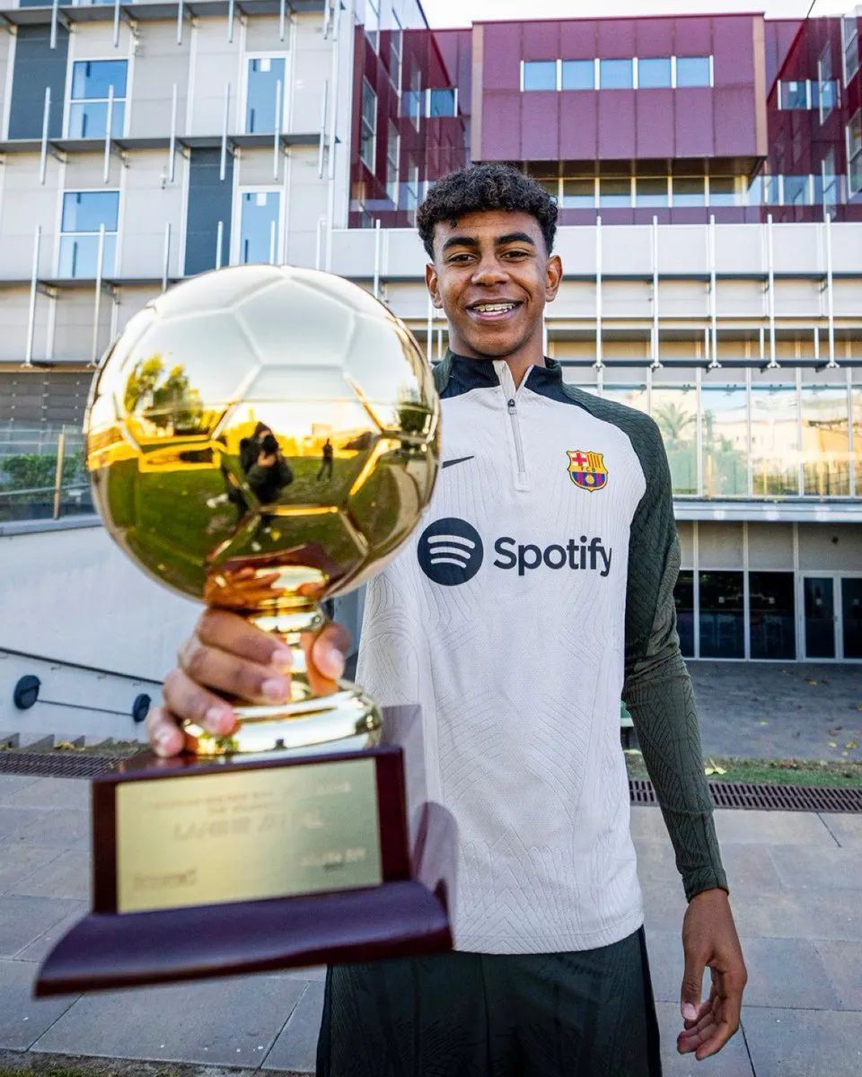 佩莱格里尼：希望保持欧联前八 阿姆拉巴特很难赶上本周西甲（佩莱格里尼：争取稳住欧战前八，阿姆拉巴特恐缺席本周西甲）