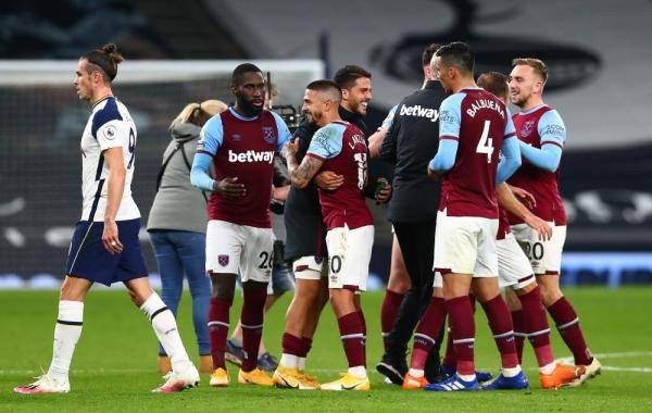 安布：在没中锋的情况下，普利希奇搭莱奥可能存在兼容问题