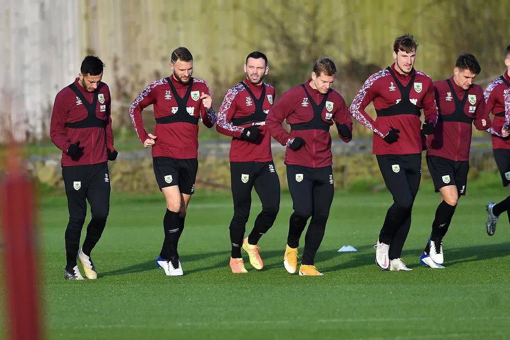 德天空：伊萨克再次表示只想加盟利物浦，近日还拒绝了曼联