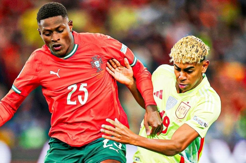 杰伦·约翰逊砍本赛季第二次三双，20年特雷·杨后老鹰首人