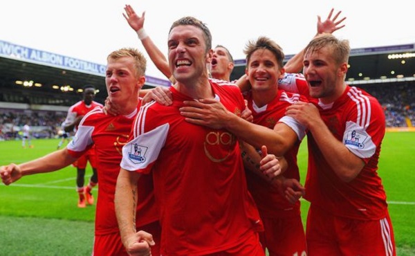 广东挺进8强，徐杰飙7记三分砍23分，杜锋战术奏效，下轮迎战卫冕冠军