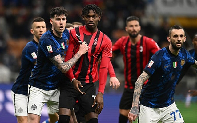 美记：鹈鹕球员和管理层认为威利·格林执教时，不严格约束锡安