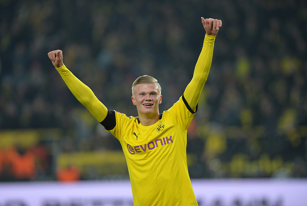 外媒统计2025女运动员收入榜单：谷爱凌第4、郑钦文第5