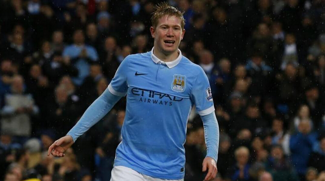 阿根廷队训练吸引20085名球迷观看，梅西获赠埃尔切10号球衣